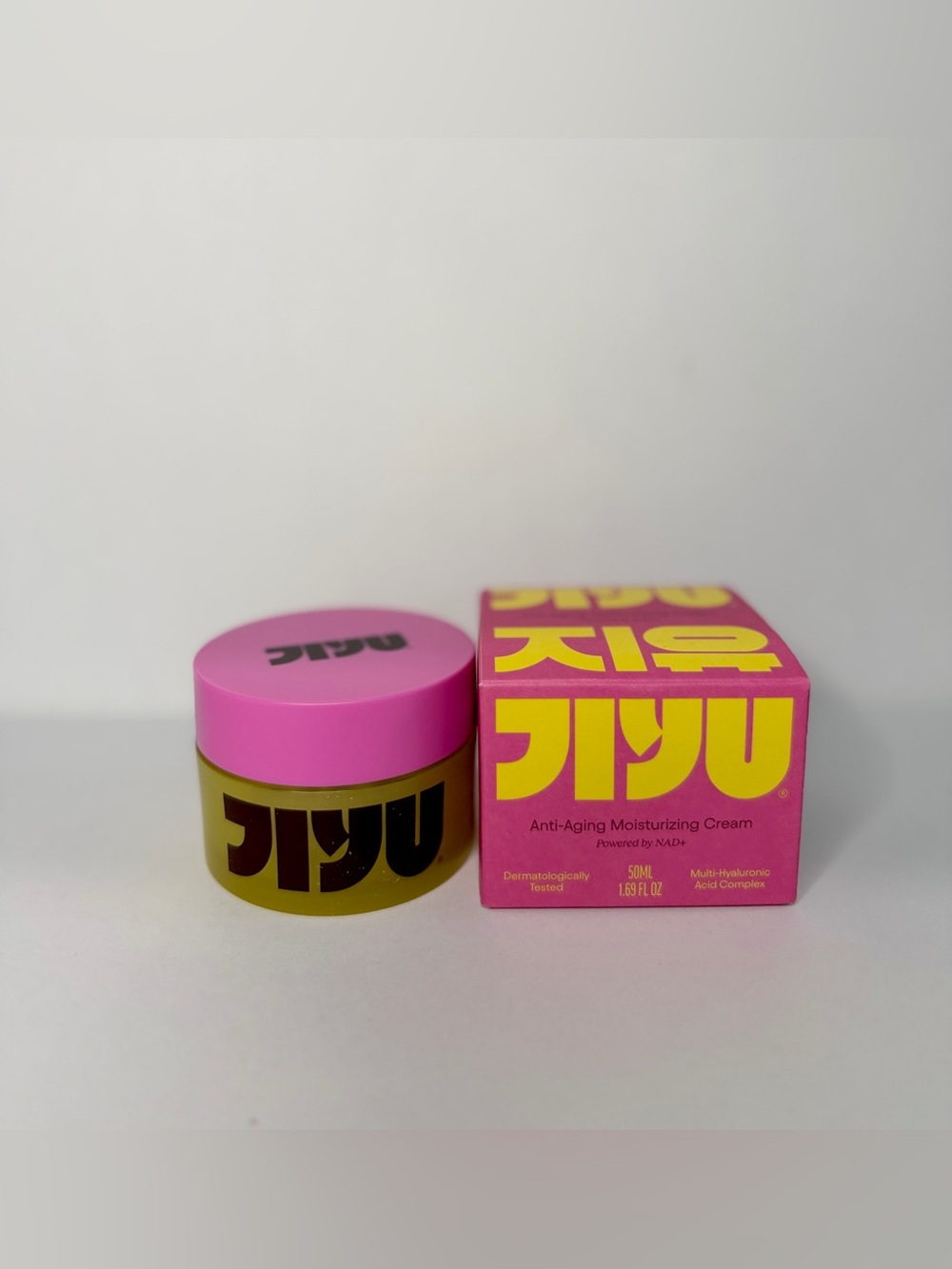 Brand new JiYu NAD+ Anti-Aging Moisturizing Cream (50ml / 1.69 fl oz).